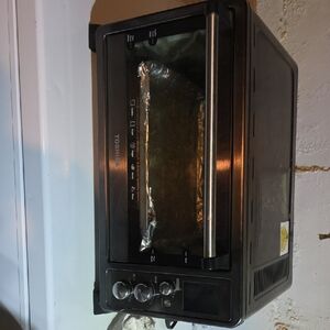 Toshiba Black Countertop Oven